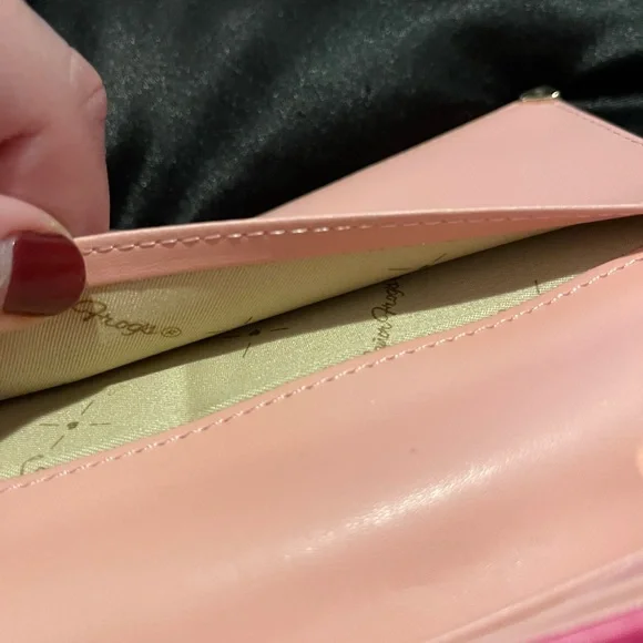 Wallet - Picture 6 of 8